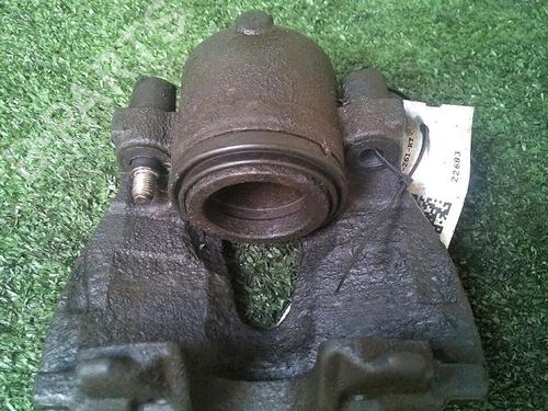 Used Right front brake caliper Right front brake caliper OPEL ASTRA H Estate (A04) 1.6 (L35) (116 hp) 30066916 30066916