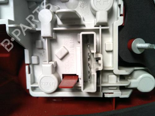 Right taillight FORD MONDEO III (B5Y) 1.8 16V | BP17976182C35 