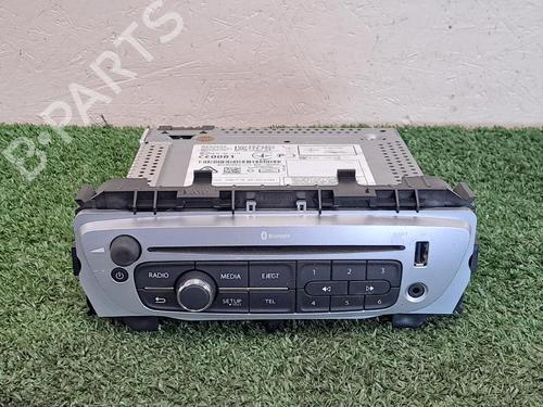 Used Radio RENAULT TWINGO II (CN0_) 1.2 16V (CN0K, CN0V, CN0A) (76 hp) 26968442