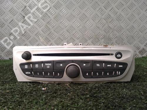 Used Radio Radio 30073104 30073104