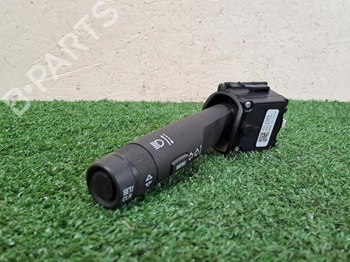 switch-opel-zafira-tourer-c-p12-2011-30068418 main image