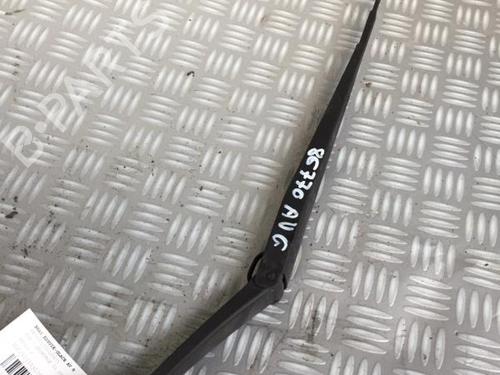 Front windshield wiper arm KIA SPORTAGE II (JE_, KM_) 2.0 CRDi | BP30070157C143