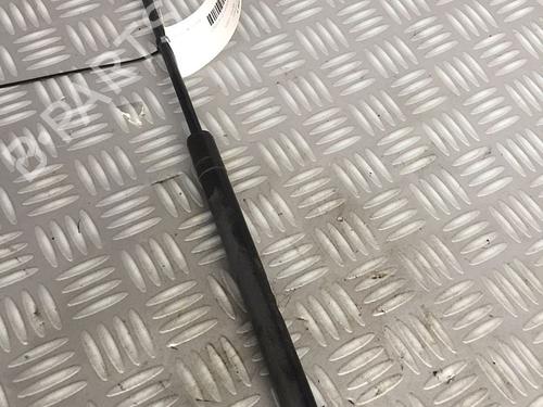 Used Tailgate lift support CHEVROLET MATIZ (M200, M250) 1.0 (67 hp) 30072675