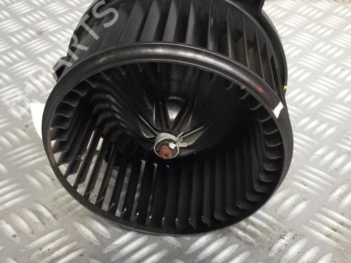 Heater blower motor KIA SPORTAGE II (JE_, KM_) 2.0 CRDi | BP30070160M62