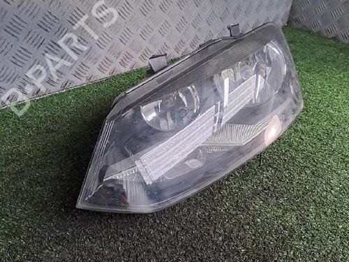 Left headlight VW POLO V (6R1, 6C1) 1.6 TDI | BP22940852C28 