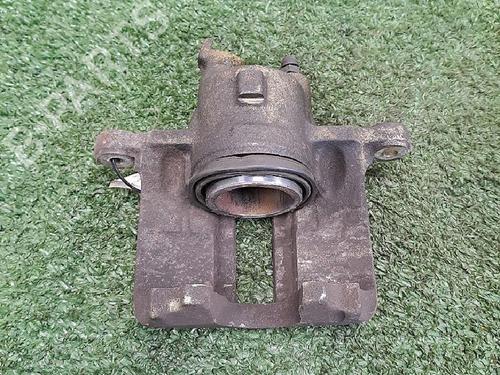 Used Right front brake caliper Right front brake caliper ROVER 100 / METRO Hatchback (XP) 111 C/L/S (60 hp) 30066261 30066261