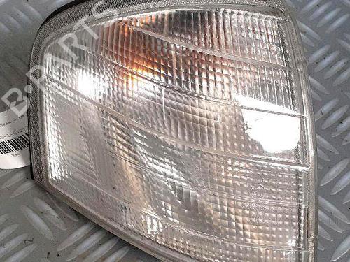 Used Right front indicator Right front indicator 30065035 30065035