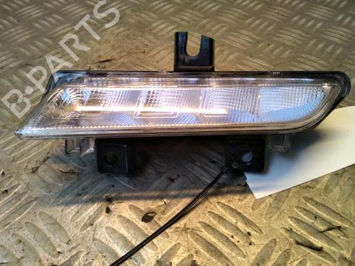 Farol diurno esquerdo Farol diurno esquerdo RENAULT CAPTUR I (J5_, H5_) 0.9 TCe 90 (90 hp) 30070873 30070873