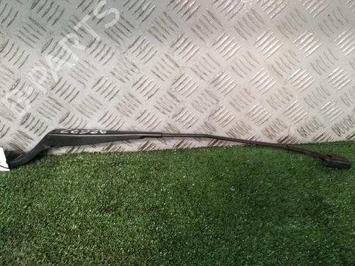 Front windshield wiper arm PEUGEOT 208 I (CA_, CC_) 1.0 VTi | BP17162231C143 