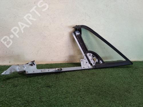 front-right-quarter-glass-peugeot-307-cc-3b-2003-2004-2005-2006-2007-2008-2009-33311263 main image