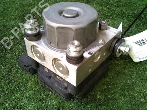 Used ABS pump ABS pump DACIA SANDERO II 1.5 dCi (90 hp) 30071967 30071967