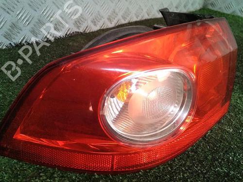 Venstre baglygte RENAULT LAGUNA II (BG0/1_) 2.0 16V (BG00, BG0K, BG0P, BG0W) (135 hp) 30064635