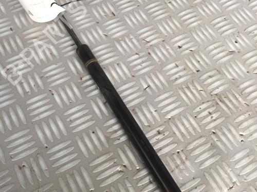 Used Tailgate lift support NISSAN MICRA II (K11) 1.0 i 16V (54 hp) 17162524