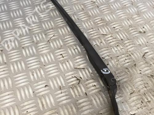 Used Front windshield wiper arm CITROËN C4 I (LC_) 1.6 HDi (109 hp) 14546047