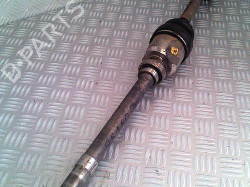 Used Right front driveshaft PEUGEOT 305 II (581M) [1982-1990]  30075025