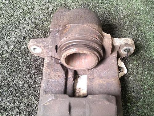 Used Left front brake caliper Left front brake caliper RENAULT TWINGO II (CN0_) 1.5 dCi 75 (75 hp) 30066960 30066960