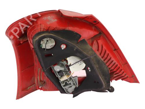 Right taillight TOYOTA YARIS (_P9_) 1.4 D-4D (NLP90_, NLP90R) | BP30122150C35