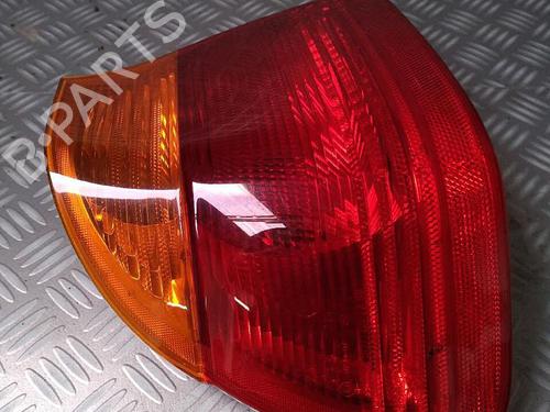 Used Left taillight BMW 3 (E46) 320 i (150 hp) 30071151