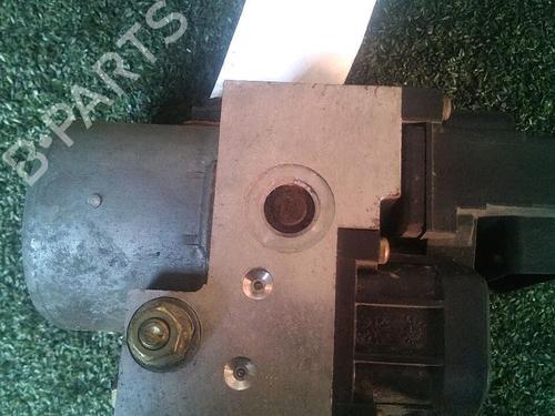 Used ABS pump RENAULT CLIO II (BB_, CB_) 1.4 16V (B/CB0P, BB13) (98 hp) 30073255