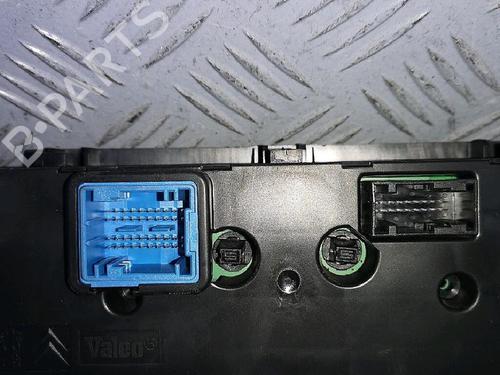 Commande Chauffage PEUGEOT 207 (WA_, WC_) 1.4 HDi (68 hp) 30074383