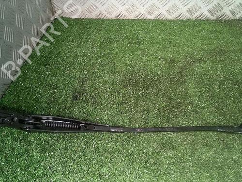 Front windshield wiper arm PEUGEOT 308 II (LB_, LP_, LW_, LH_, L3_) 1.2 THP 110 | BP30074138C143