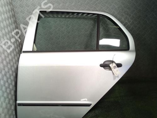 Used Left rear door Left rear door 37729895 37729895