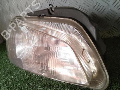 Right headlight PEUGEOT 106 II (1A_, 1C_) 1.1 i | BP30076424C29