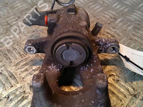 right-rear-brake-caliper-alfa-romeo-giulietta-940_-2010-2011-2012-2013-2014-2015-2016-2017-2018-2019-2020-29950215 main image