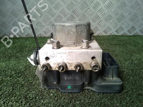 ABS Bremseaggregat RENAULT CLIO IV (BH_) 1.5 dCi 75 (75 hp) 18317485