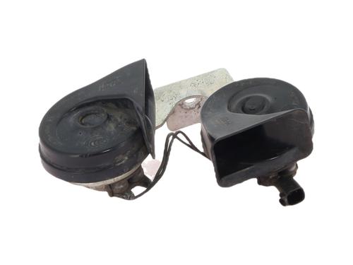 horn-opel-insignia-a-g09-2008-2009-2010-2011-2012-2013-2014-2015-2016-2017-38720835 main image