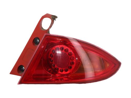 right-taillight-seat-leon-1p1-2005-2006-2007-2008-2009-2010-2011-2012-2013-39526809 main image