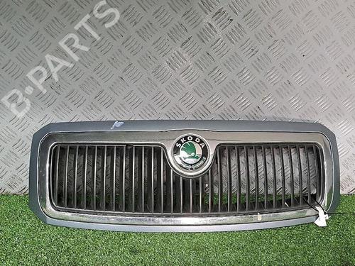 Used Grille SKODA FABIA I (6Y2) 1.2 (54 hp) 30076860