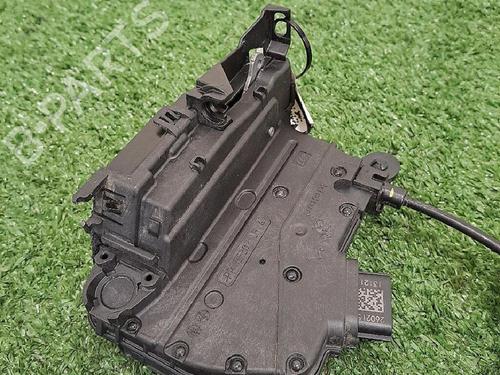 Used Rear left lock RENAULT CAPTUR I (J5_, H5_) 1.5 dCi 90 (J5N4, J5M5, J5MW, J5M6, J5AL, J5AJ) (90 hp) 30063810