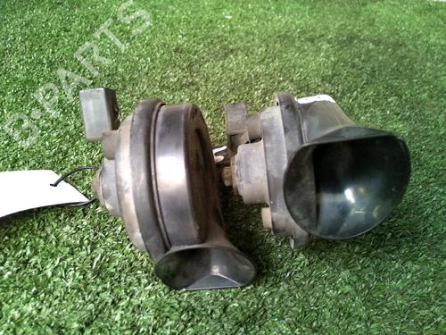 Used Horn VW POLO (9N_, 9A_) 1.2 (60 hp) 17162148