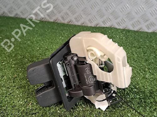 Bagklap lås AUDI Q2 (GAB, GAG) 35 TDI (150 hp) 30063730