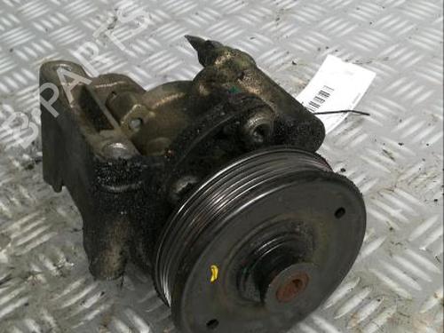 Used Steering pump Steering pump RENAULT LAGUNA I (B56_, 556_) 2.2 dT (B569) (113 hp) 30074690 30074690