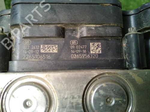 ABS pump RENAULT TWINGO III (BCM_, BCA_) 1.0 SCe 70 | BP17161874M43 