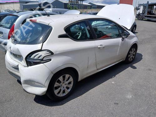 Peças PEUGEOT 208 I (CA_, CC_) 1.2 VTI 82 (82 hp) 4432382