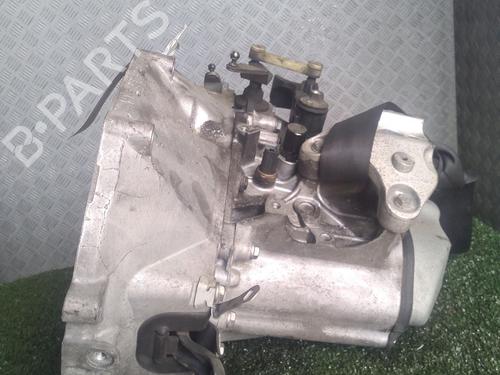 Gearbox PEUGEOT 208 I (CA_, CC_) 1.0 VTi | BP30066067M3 