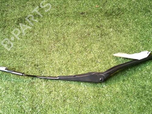 Used Front windshield wiper arm MINI MINI COUNTRYMAN (R60) Cooper D (112 hp) 30071618