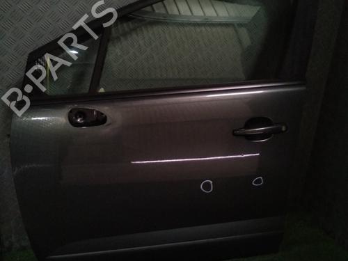 Used Left front door PEUGEOT 5008 (0U_, 0E_) 1.6 16V (120 hp) 30068517