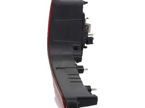 right-tailgate-light-renault-megane-iv-grandtour-k9amn_-2016-40111752 main image