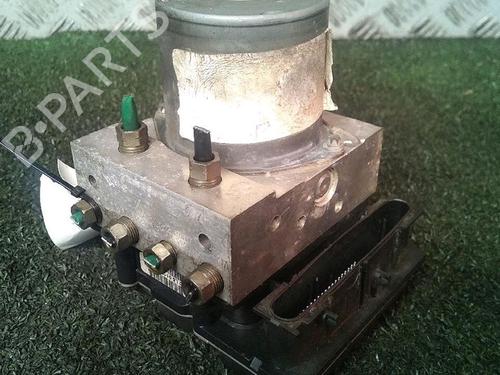 Used ABS pump RENAULT GRAND SCÉNIC II (JM0/1_) 1.9 dCi (JM0G, JM12, JM1G, JM2C) (120 hp) 29951727