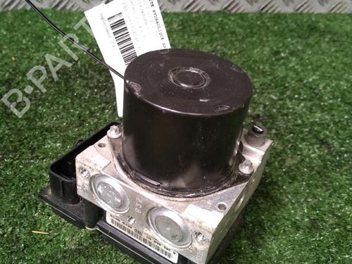 Pompe ABS VW POLO (9N_, 9A_) 1.4 TDI (70 hp) 12229370
