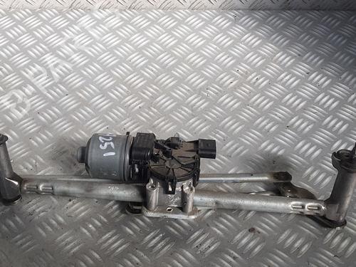 Used Front wiper motor SEAT IBIZA IV SC (6J1, 6P5) 1.6 TDI (90 hp) 30070271