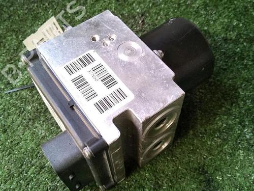 Used ABS pump PEUGEOT 407 SW (6E_, 6D_) 2.0 HDi 135 (136 hp) 29951110