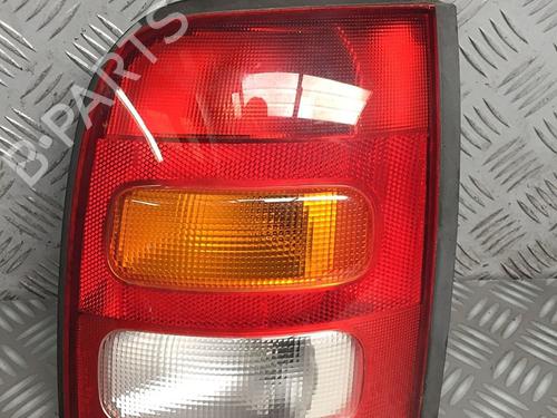 Used Right taillight NISSAN MICRA II (K11) 1.0 i 16V (K11) (54 hp) 29950706