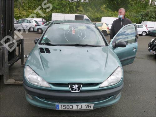 Right front fog light PEUGEOT 206 Hatchback (2A/C) 1.1 i | BP12243557C31 