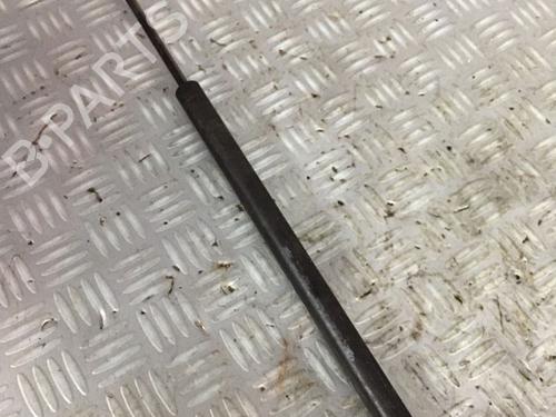 Used Tailgate lift support PEUGEOT 106 II (1A_, 1C_) 1.1 i (60 hp) 30072465