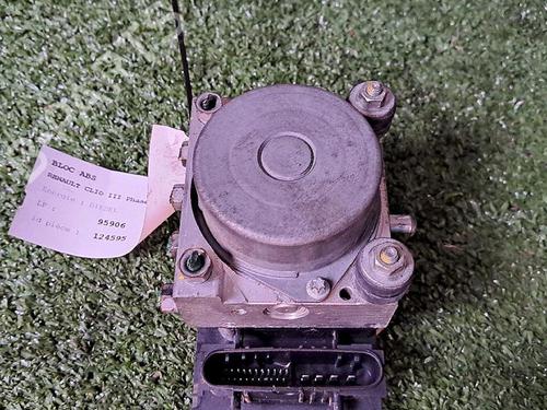 Used ABS pump RENAULT CLIO III (BR0/1, CR0/1) 1.5 dCi (BR17, CR17) (86 hp) 30076636